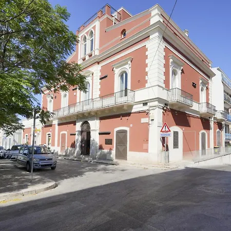 Palazzotorre 102 - Luxury With Tower View Διαμέρισμα Μπάρι